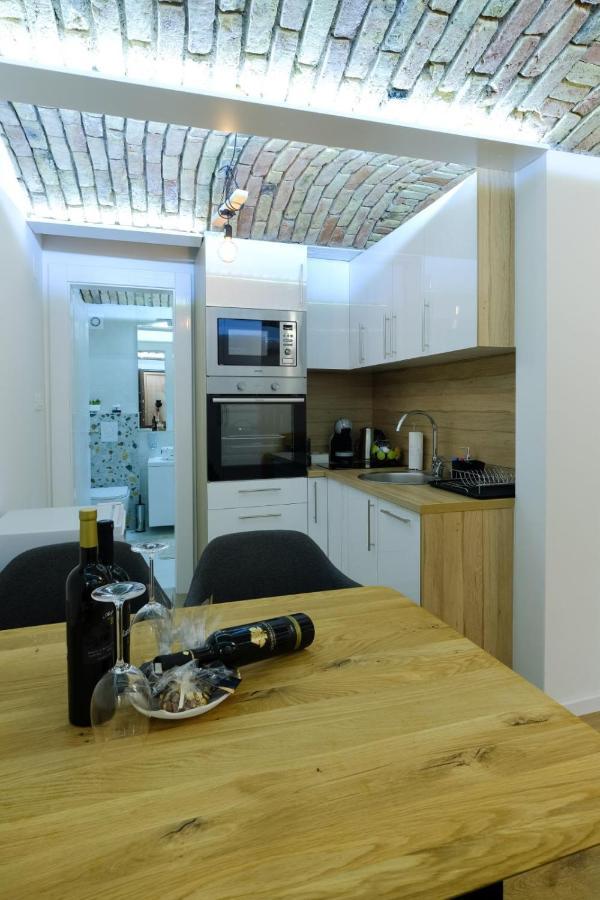 All Seasons Apartments Sarajevo With Free Parking Esterno foto