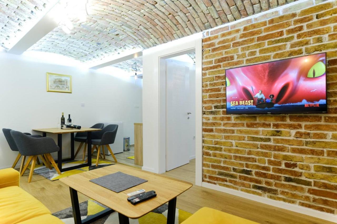 All Seasons Apartments Sarajevo With Free Parking Esterno foto